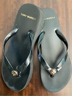 Tory Burch Black Gloss Logo Jelly Flip Flops Size 6/6.5